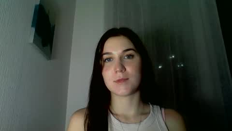 katie_foxi online show from October 2025 04:24:02 PM
