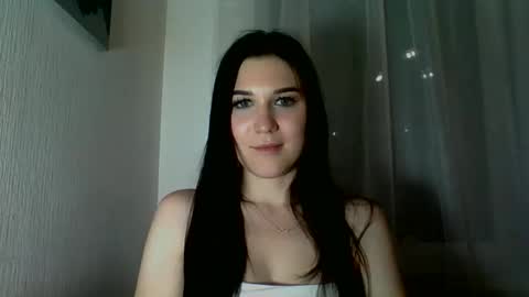 katie_foxi online show from April 2026 06:24:02 PM