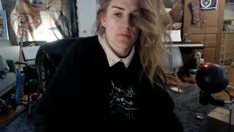 Katie online show from April 2026 06:06:01 AM