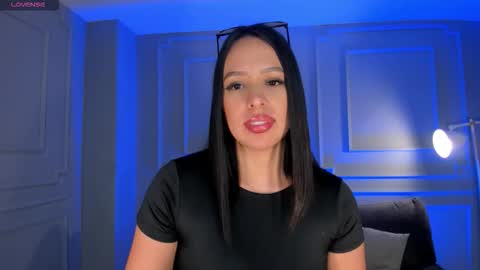 Kate Stonne online show from February 2026 04:16:01 PM