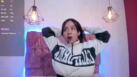 Katie online show from October 2025 12:38:02 PM