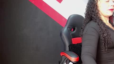 Katiuska online show from December 2025 11:35:01 PM