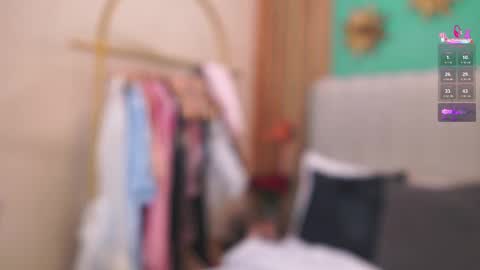 K A T L Y N  online show from November 2025 06:51:01 PM