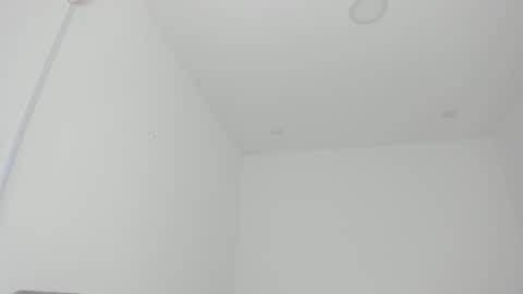 Follow me on instagram and twitter as correaktnees online show from December 2024 07:54:02 AM