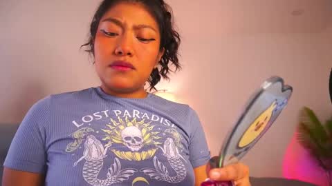 Follow me on instagram and twitter as correaktnees online show from November 2025 06:05:01 AM