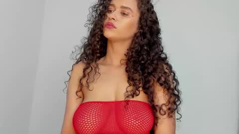 Snapshot of katrhin_66 chatting on December 2024 04:53:01 AM Kathrin online show from December 2024 04:53:01 AM