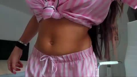 Snapshot of katrin_fit chatting on June 2026 06:00:01 AM Katrin online show from June 2026 06:00:01 AM