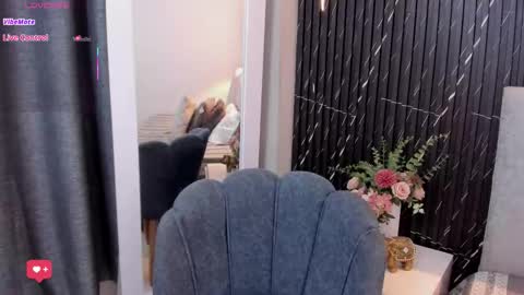 Keyla online show from November 2025 07:13:02 PM