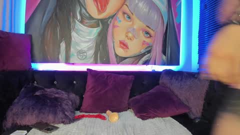 Katiia online show from January 2025 05:56:01 PM