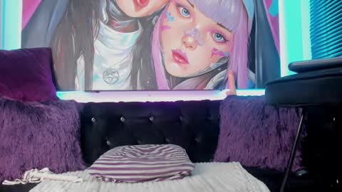 Katiia online show from January 2025 12:15:01 PM