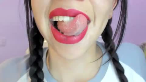 Snapshot of katty_mouth chatting on June 2026 05:17:02 PM Katty online show from June 2026 05:17:02 PM