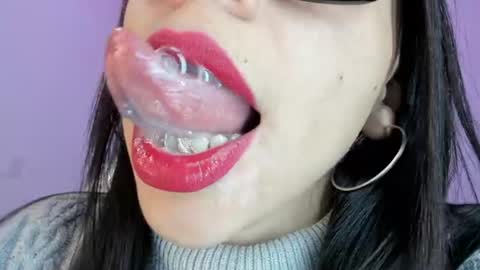 Snapshot of katty_mouth chatting on June 2026 04:44:01 PM Katty online show from June 2026 04:44:01 PM