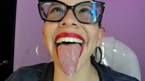 Snapshot of katty_mouth chatting on July 2026 05:23:02 PM Katty online show from July 2026 05:23:02 PM
