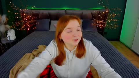 Katty online show from November 2025 06:56:02 PM