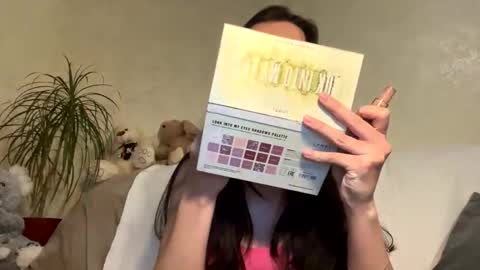 Snapshot of kattycarols chatting on April 2026 09:29:02 PM kattycarols online show from April 2026 09:29:02 PM