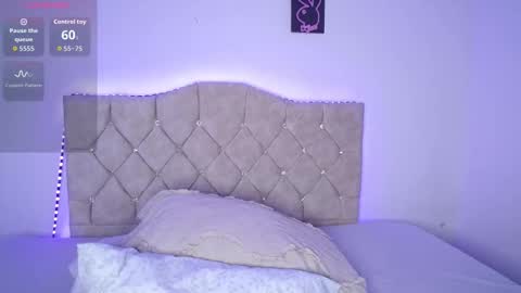 katty peach  online show from October 2025 11:58:01 PM