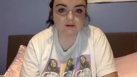 kattyxoxo98753 online show from October 2025 12:25:01 PM