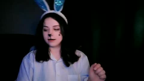 Snapshot of kattyy_summer chatting on May 2026 07:33:02 PM Kattyy Summer online show from May 2026 07:33:02 PM