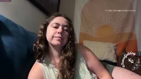 Snapshot of katxxgolding chatting on July 2026 11:02:01 AM Princesse Kat online show from July 2026 11:02:01 AM