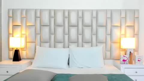 Snapshot of katy_and_paola chatting on February 2026 07:56:02 PM katy blonde girl and paola big boobs online show from February 2026 07:56:02 PM