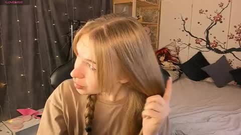 Kate online show from December 2025 06:42:02 AM