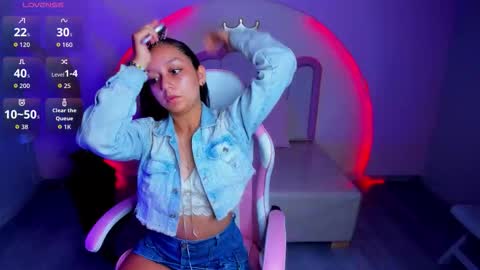 Snapshot of katy_sweet19 chatting on February 2026 10:23:02 AM Katy online show from February 2026 10:23:02 AM