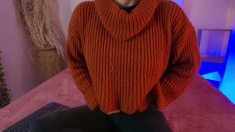 Katy Van online show from October 2025 09:17:02 PM