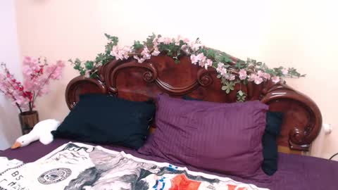 Katy online show from March 2025 06:00:01 PM