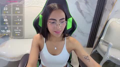 katyrider_a online show from September 2025 01:27:01 PM