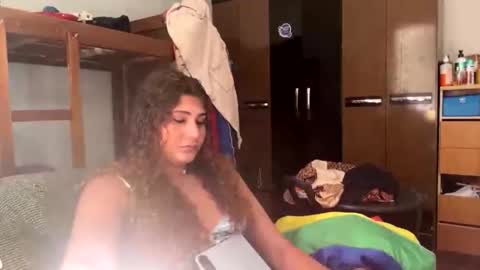 Snapshot of kaumartinez chatting on December 2025 06:26:01 PM kaumartinez online show from December 2025 06:26:01 PM