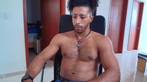 Snapshot of kaurilop chatting on December 2024 04:58:01 PM Kauri Lop online show from December 2024 04:58:01 PM