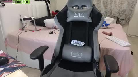 Snapshot of kawaiinullify chatting on February 2026 05:30:01 AM Warya online show from February 2026 05:30:01 AM