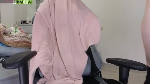 Snapshot of kawaiinullify chatting on February 2026 04:01:02 AM Warya online show from February 2026 04:01:02 AM