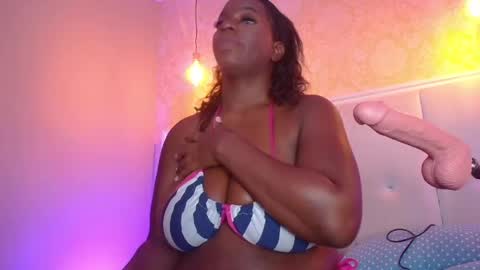 Susan online show from November 2025 02:43:02 PM