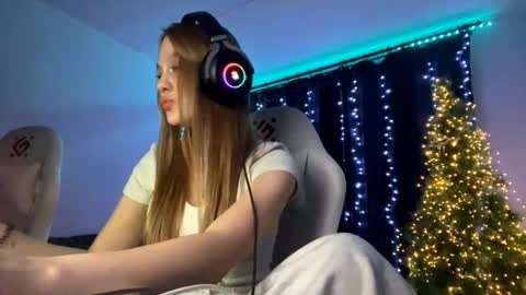 Amia online show from January 2026 01:46:01 PM