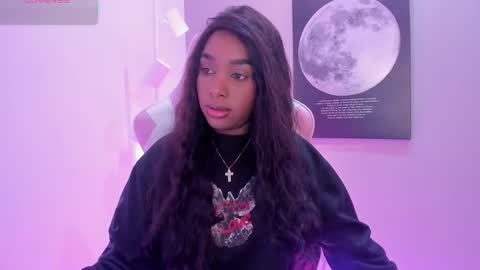 kaylaprince_ online show from October 2025 01:35:02 PM