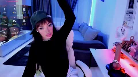 kaylee online show from November 2025 02:52:02 PM