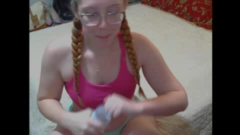 Snapshot of kayleekakesnslim chatting on July 2026 08:22:02 PM kaylee kakes online show from July 2026 08:22:02 PM