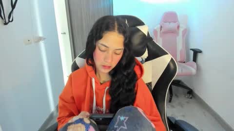 kaylie online show from December 2025 11:41:02 AM