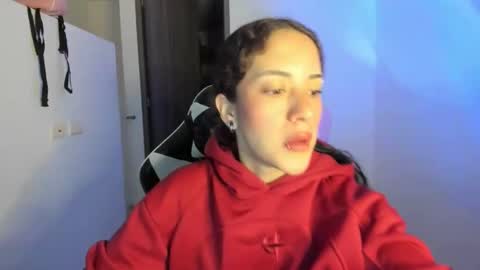 kaylie online show from February 2026 11:07:02 AM