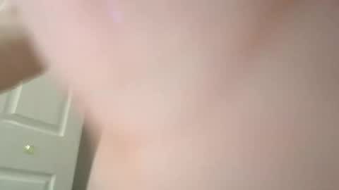 kayluvs88 online show from November 2025 01:33:02 PM