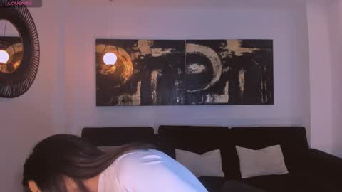 Kay online show from January 2026 03:12:02 AM