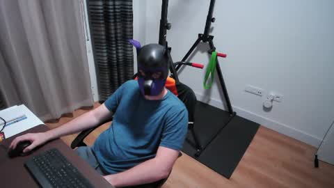 Snapshot of kaywolf89 chatting on July 2026 09:52:02 PM Neon online show from July 2026 09:52:02 PM