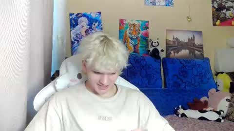 kazzu_daw online show from July 2026 02:14:01 AM