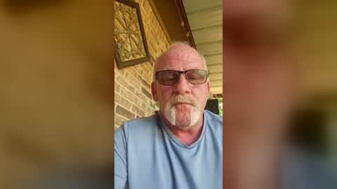 Snapshot of kc5whs chatting on June 2026 10:45:01 PM Tom online show from June 2026 10:45:01 PM