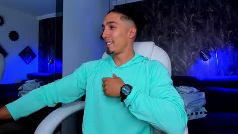 keelanmg online show from February 2025 01:58:02 AM