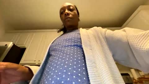 Snapshot of keephimcum69me chatting on April 2026 06:24:01 AM Keephimcum69me online show from April 2026 06:24:01 AM