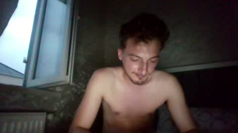 Snapshot of keetherwulf chatting on June 2026 01:00:02 AM keetherwulf online show from June 2026 01:00:02 AM
