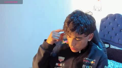 Keevin online show from March 2025 09:29:02 PM