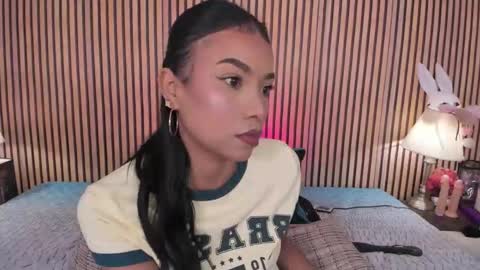 keeyla stone online show from February 2026 09:55:01 PM